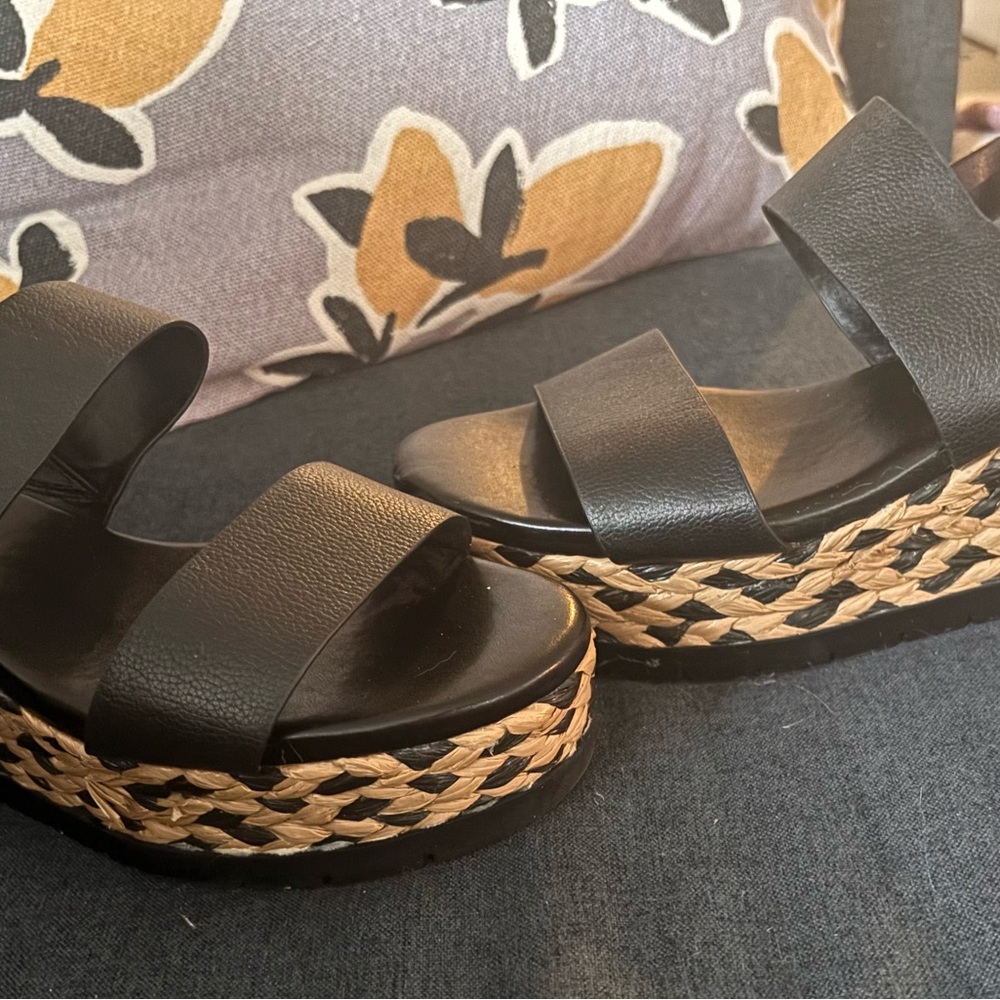 Vince Camuto Black Braided Espadrille Platform Sandals